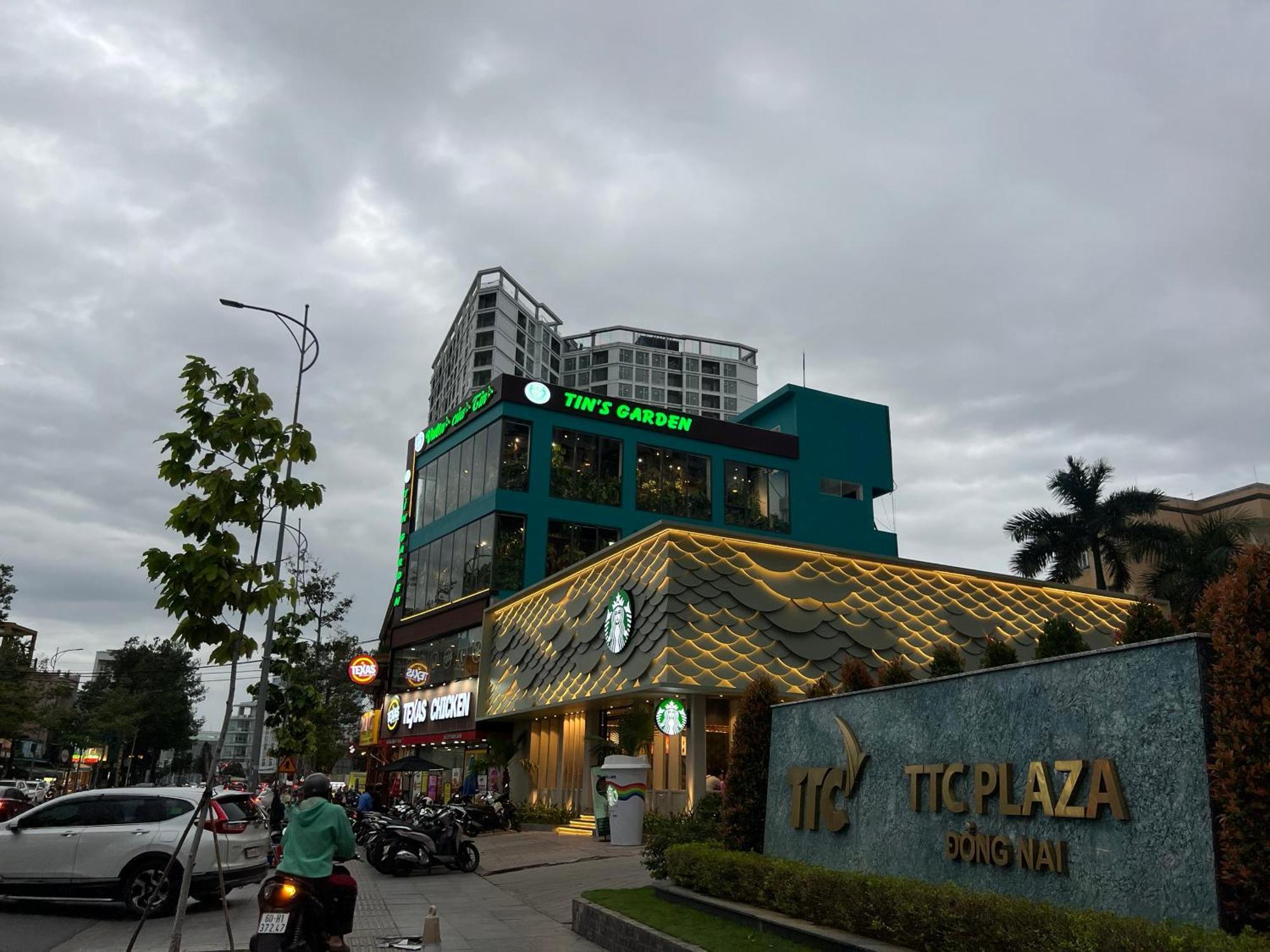 Bin Hom Motel Bien Hoa Εξωτερικό φωτογραφία